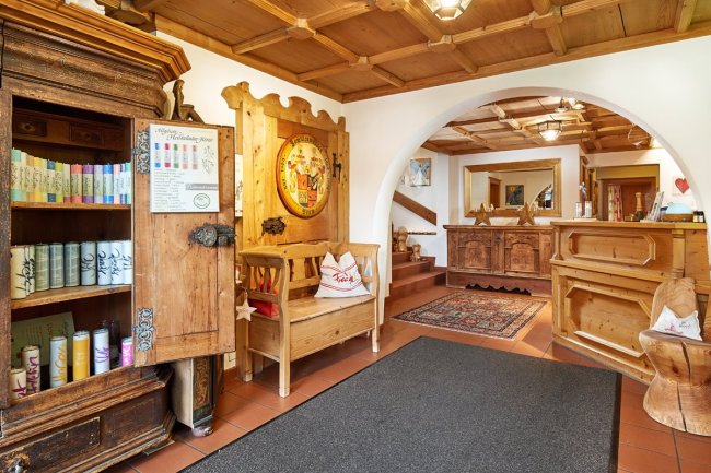 Stöbern Sie durch Heidi's Laden